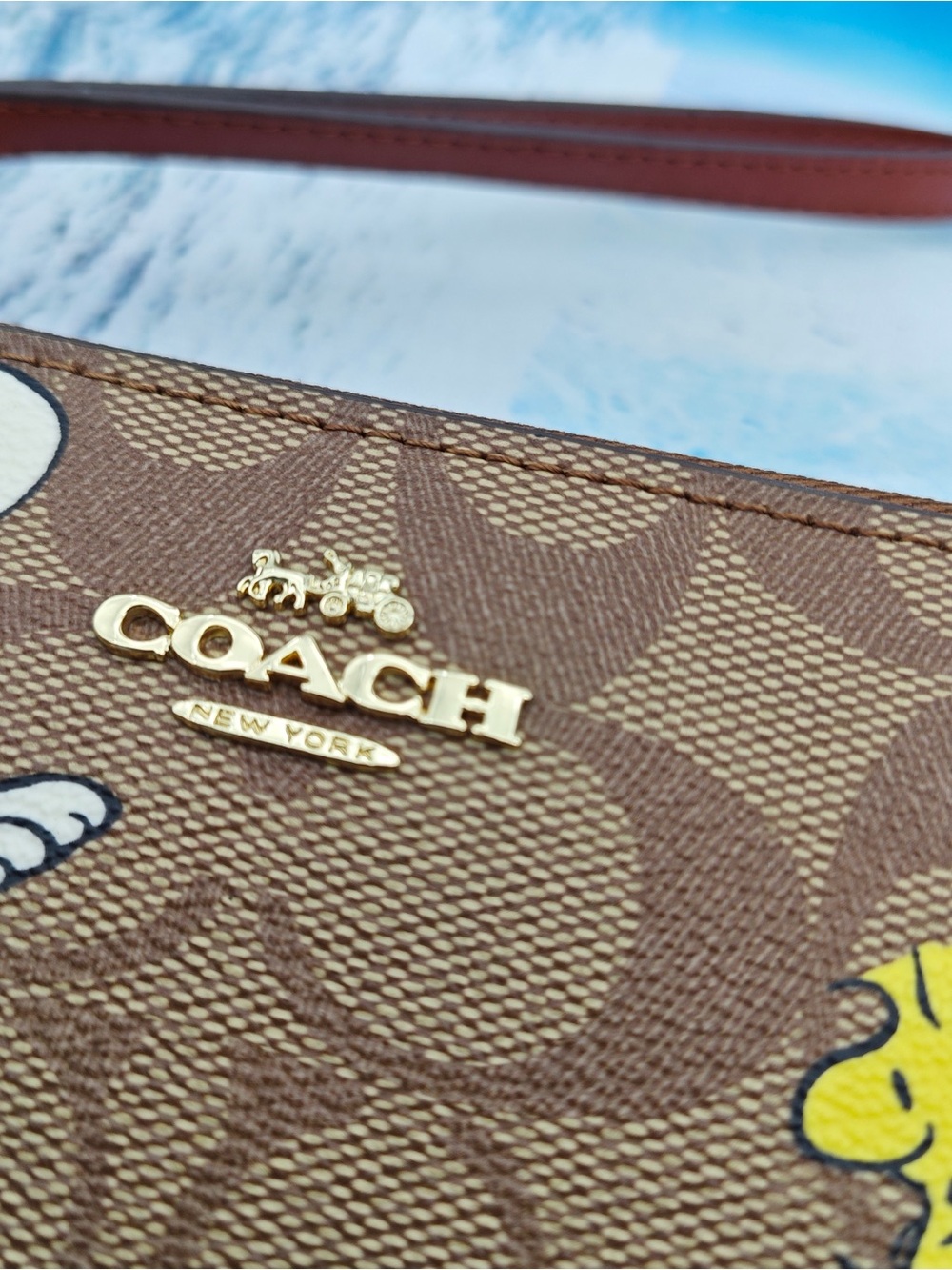 COACH Wallet - Picture 5 of 5